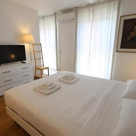 Apartment Happy *